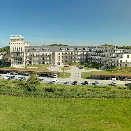 Apartment Seeschwalbe In Der Alten Seefahrtschule Wustrow (Fischland)