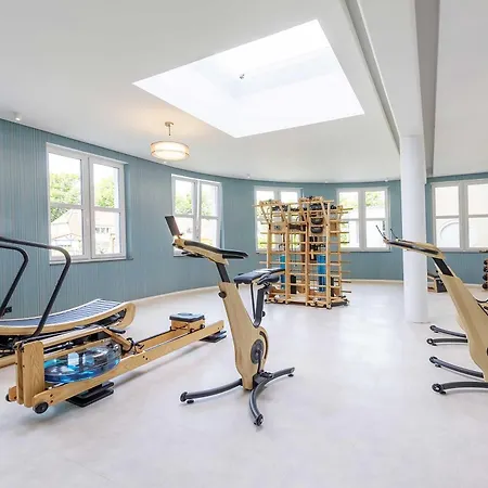 Apartment Seeschwalbe In Der Alten Seefahrtschule Wustrow (Fischland)